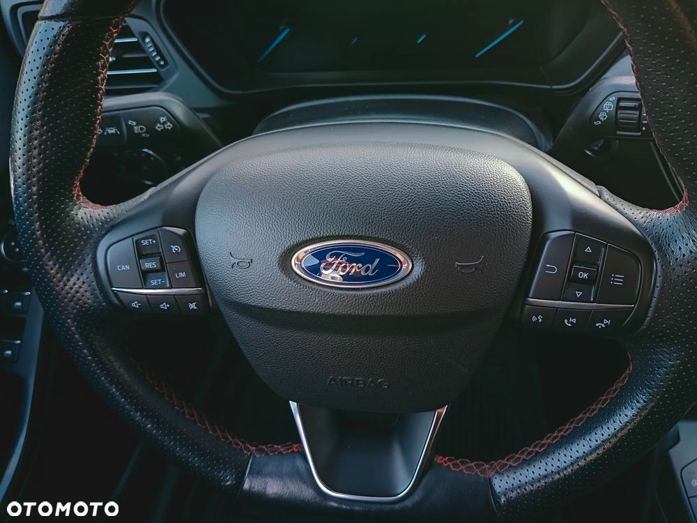 Ford Focus 1.0 EcoBoost ST-Line - 9