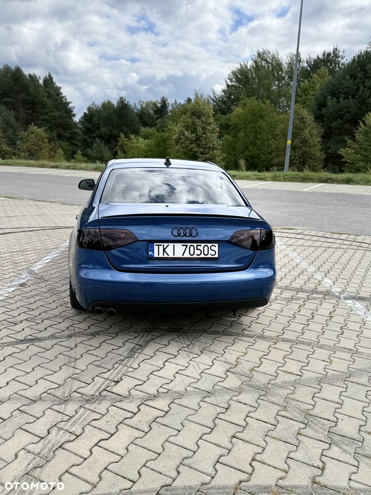 Audi A4 Limousine 2.0 TDI DPF Ambiente - 6