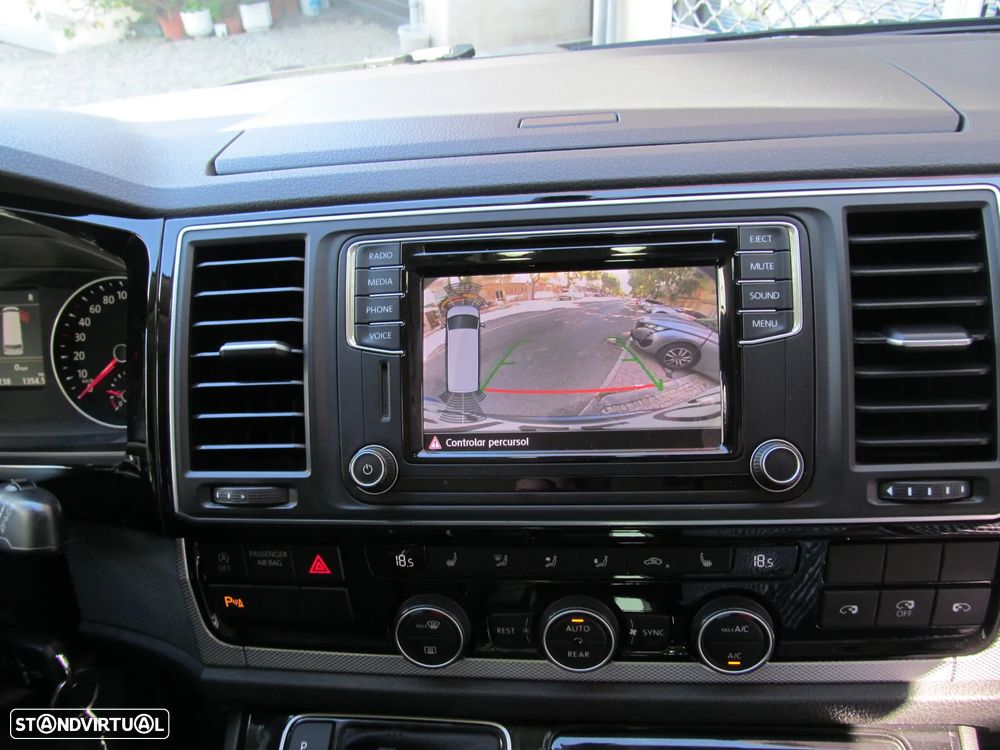 VW Multivan 2.0 TDi BM Highline DSG - 22