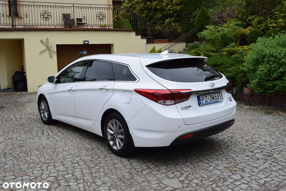 Hyundai i40 1.7 CRDi BlueDrive Premium DCT - 2