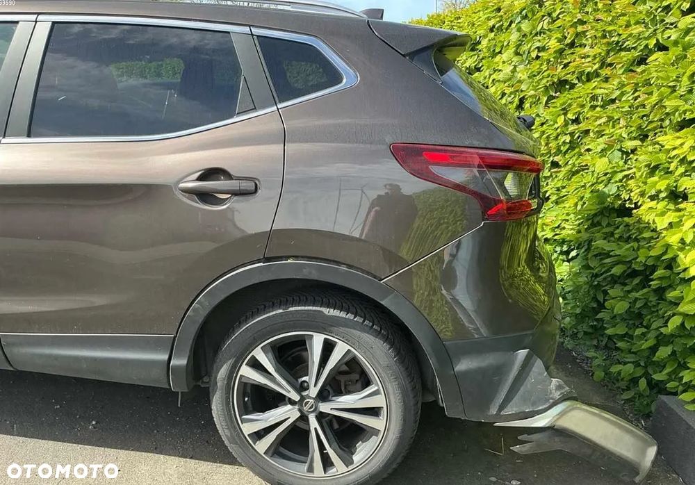Nissan Qashqai 1.5 dCi N-Connecta - 10