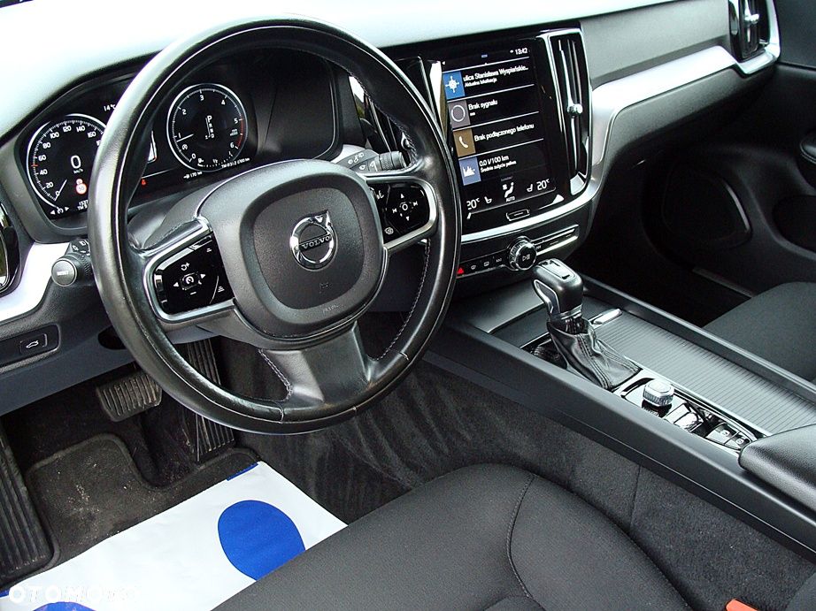 Volvo V60 D3 SCR Momentum - 16