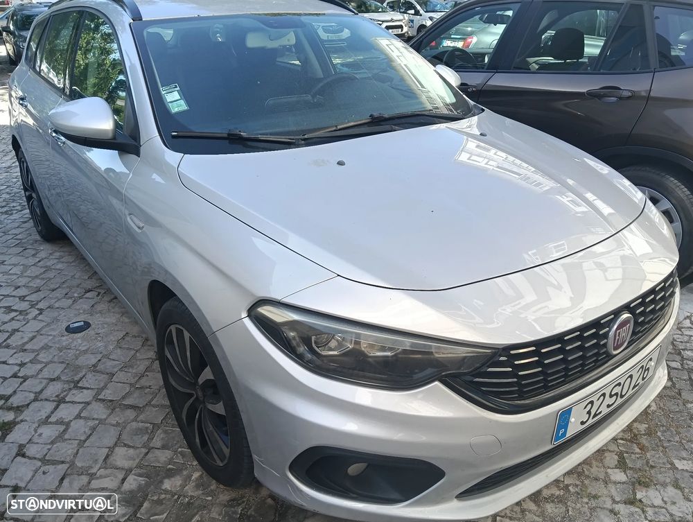 Fiat Tipo Station Wagon 1.3 M-Jet Lounge Tech J17 - 2