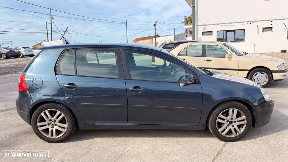 VW Golf 1.9 TDi BlueM. Confortline - 4