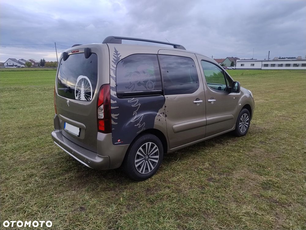 Peugeot Partner 120 VTi Style - 16