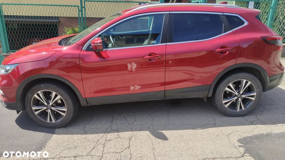 Nissan Qashqai 1.2 DIG-T N-Connecta EU6 - 4