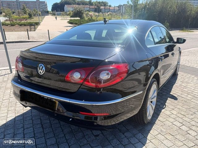 VW Passat CC 2.0 TDi BlueMotion - 30