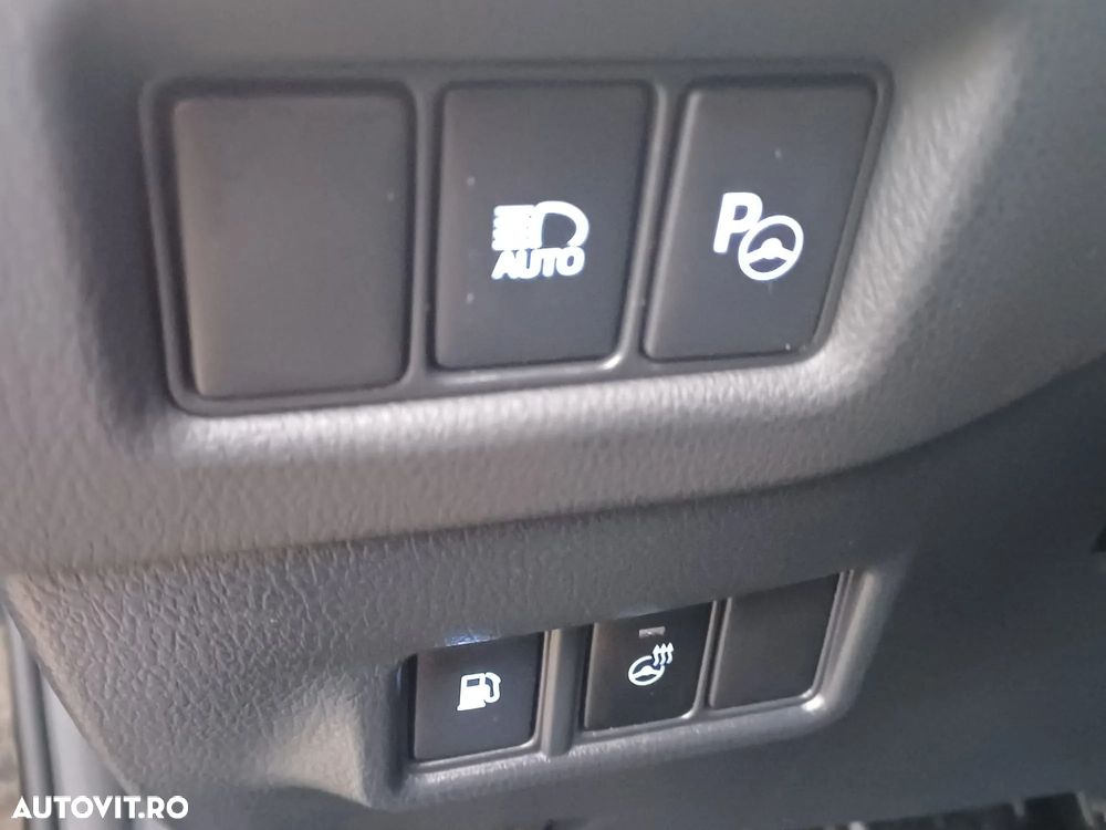 Toyota C-HR 2.0 HSD 184 CP 4x2 CVT Classy - 12