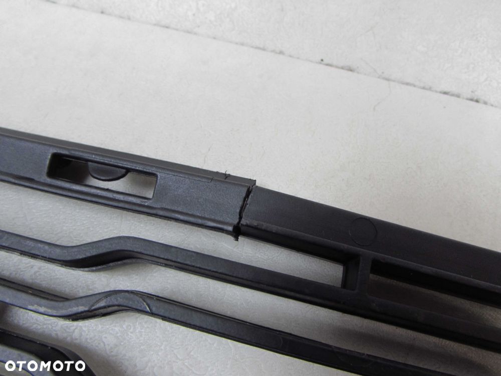 KIA CEE'D CEED LIFT KRATKA ZDERZAKA SRODEK 09-12r - 7