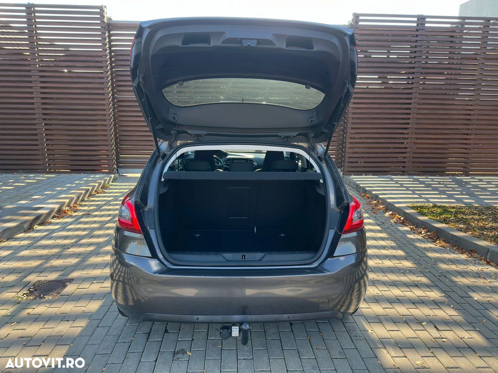 Peugeot 308 PureTech 130 GPF EAT8 Stop & Start Allure - 12