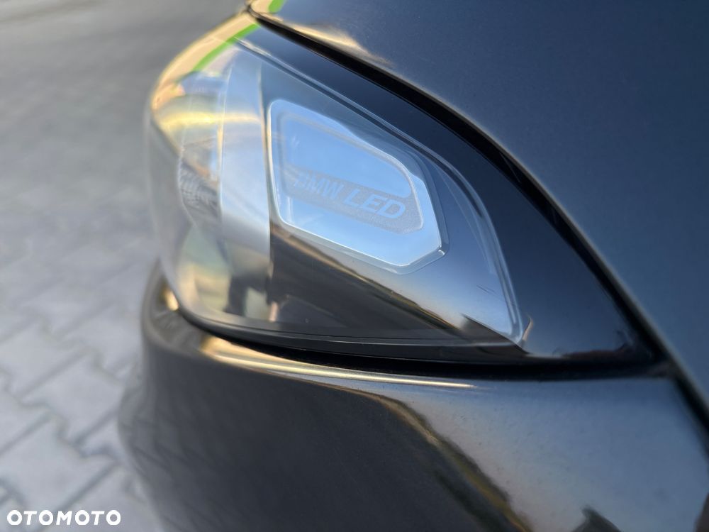 BMW Seria 3 318d Business Edition - 23