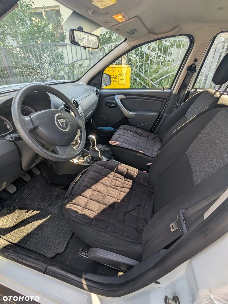 Dacia Duster 1.6 - 5