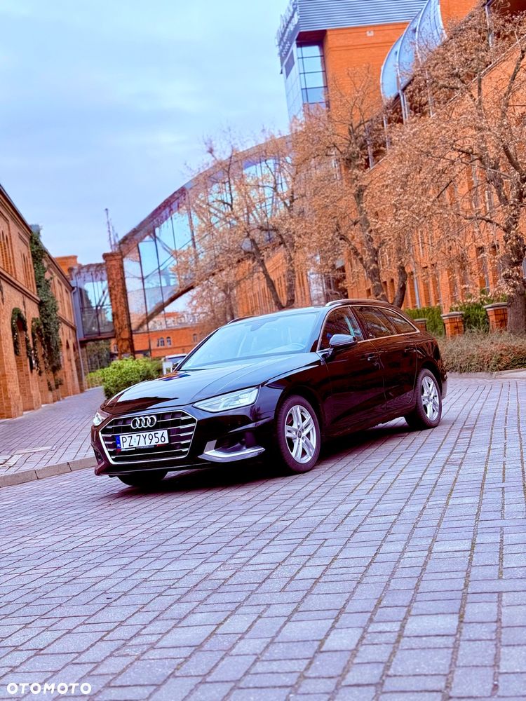 Audi A4 Avant 40 TFSI S tronic - 2