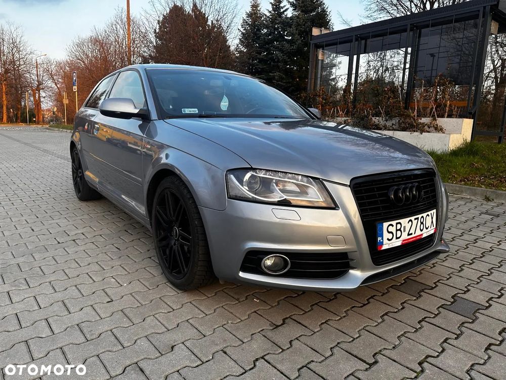 Audi A3 3-drzwiowe 2.0 TDI DPF S tronic Ambition - 1