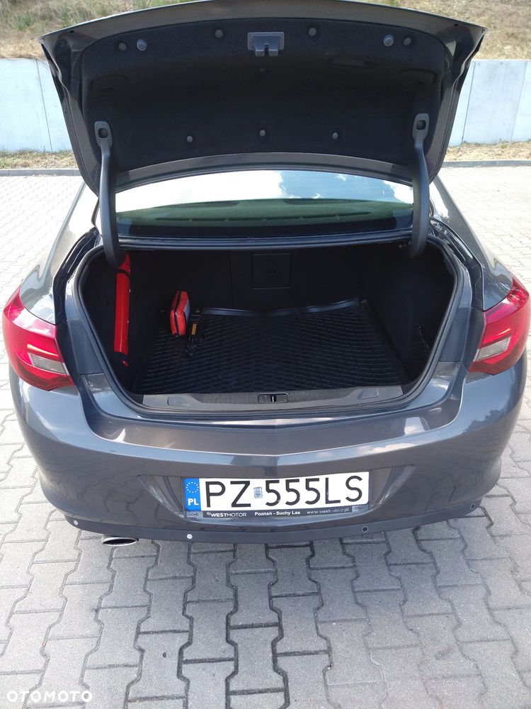 Opel Astra 1.4 T Business - 9