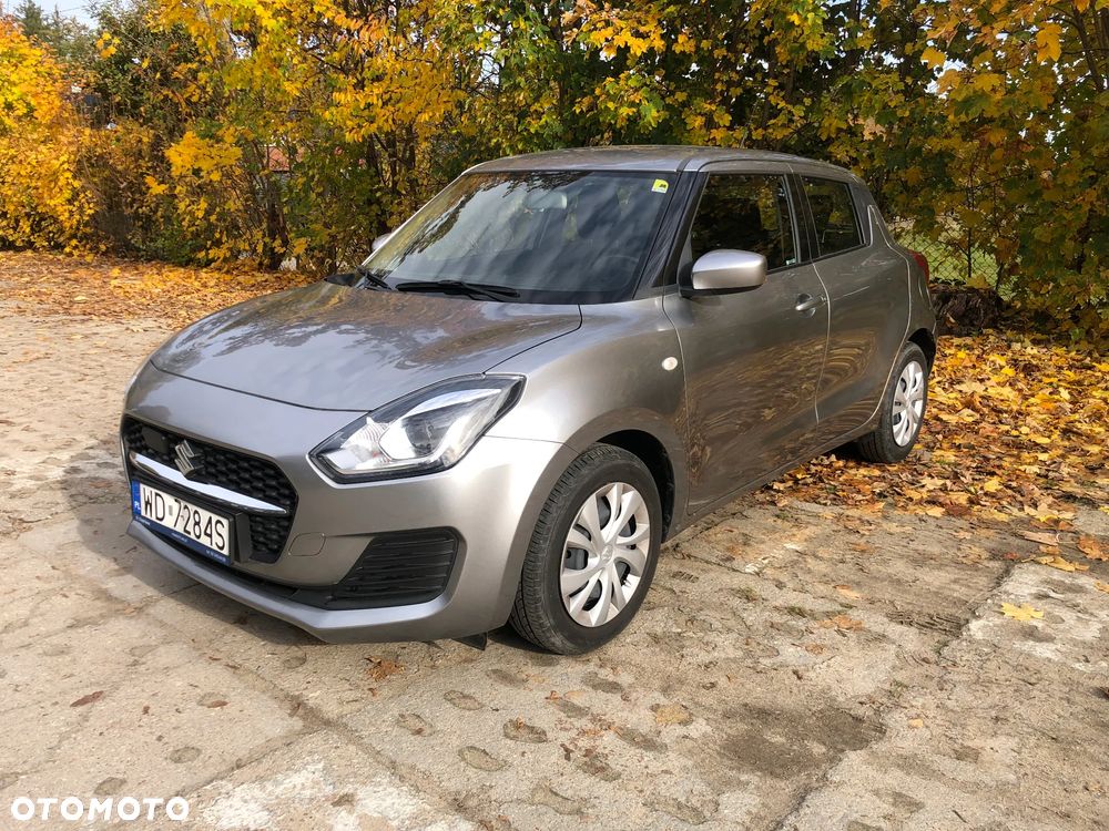 Suzuki Swift - 1
