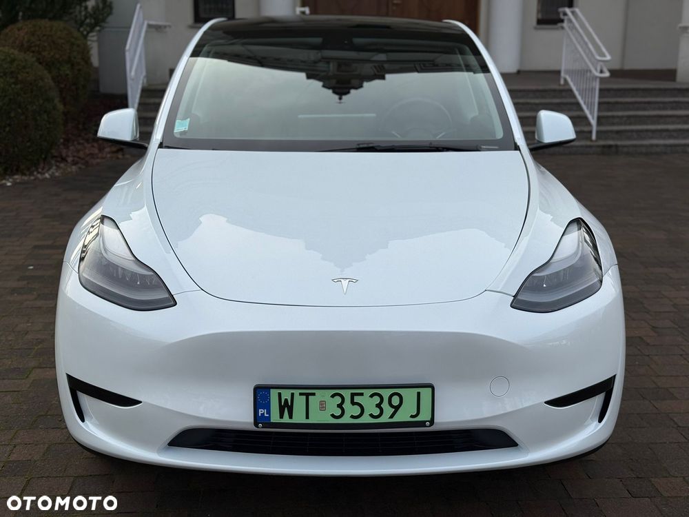 Tesla Y Standard - 3
