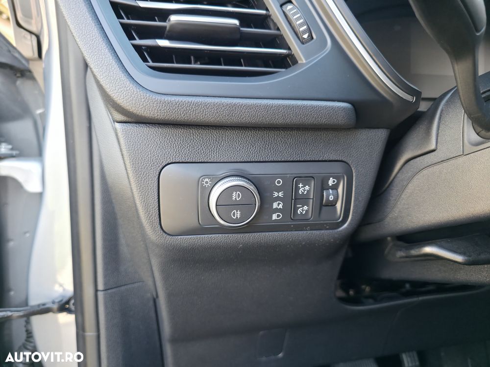 Ford Kuga 2.0 EcoBlue A8 AWD Titanium - 24