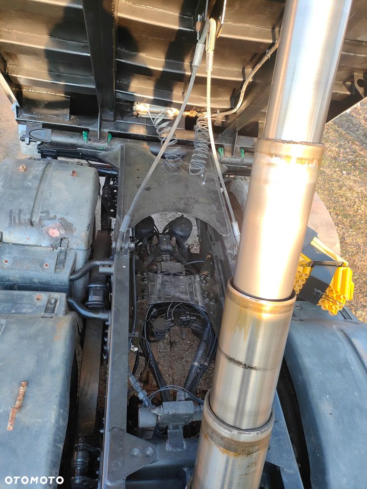 MAN TGA 35.440.  8x4 - 12