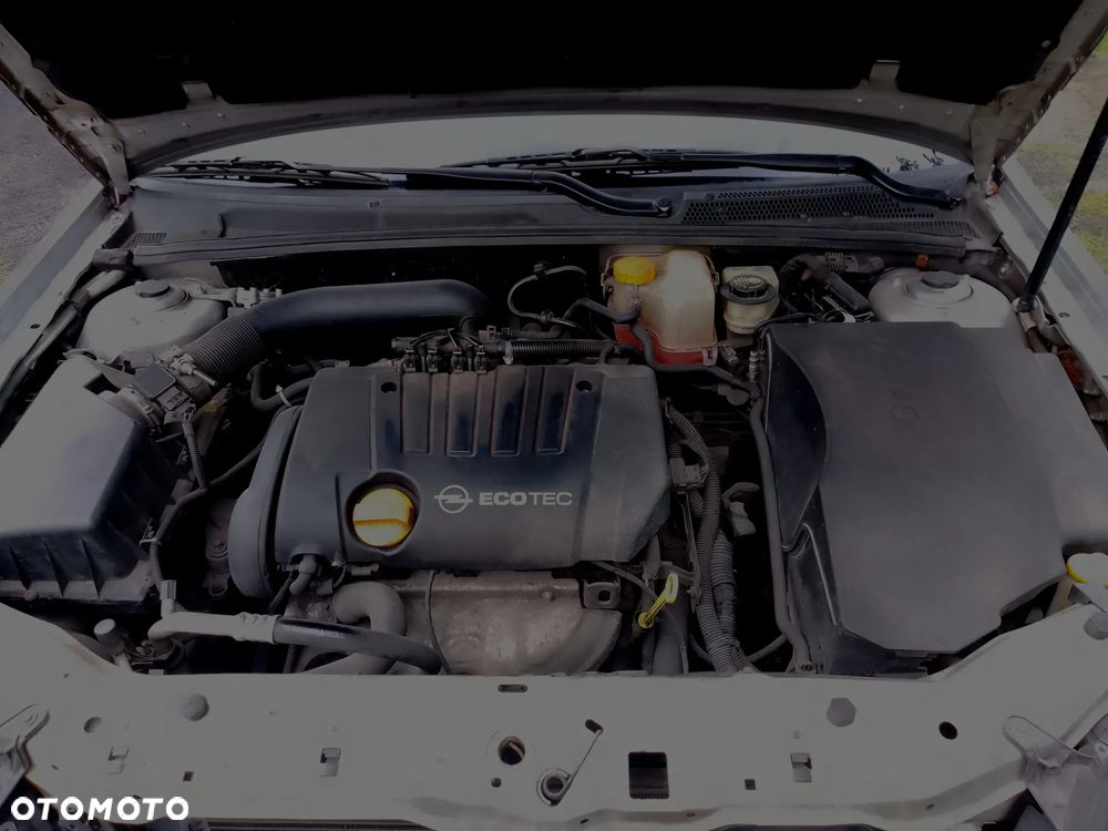Opel Vectra - 8