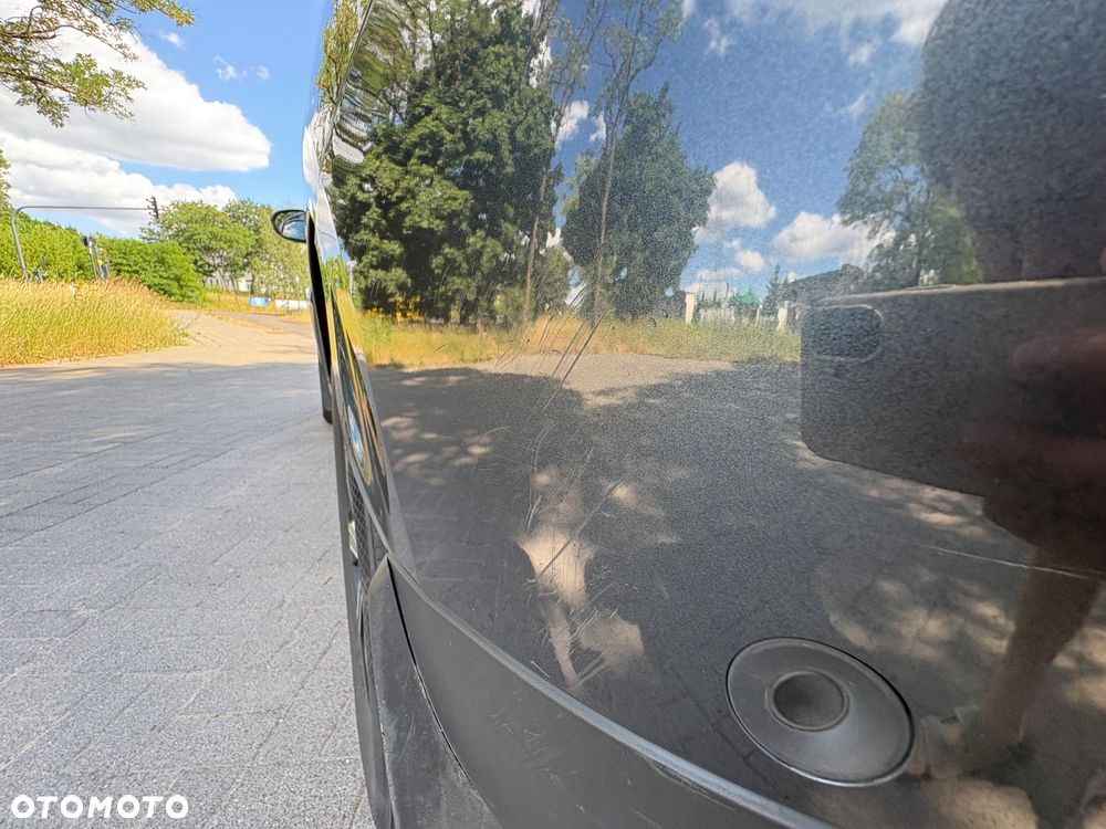 Dacia Duster 1.6 SCe Blackshadow S&S - 20