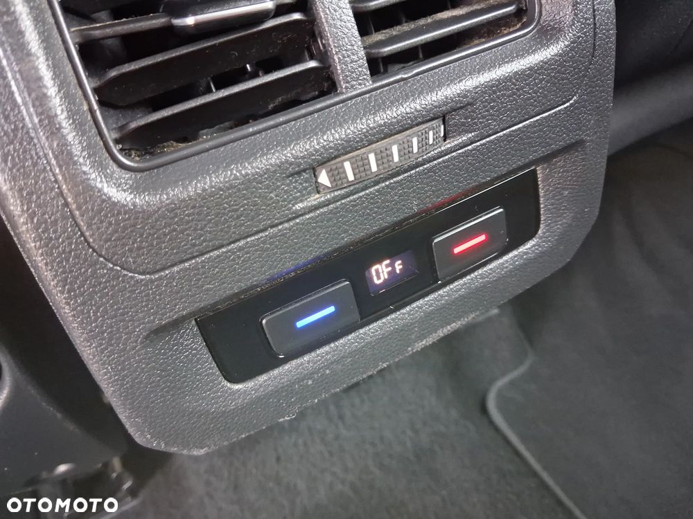 Volkswagen Touran 1.6 TDI SCR BlueMotion Technology Trendline - 7