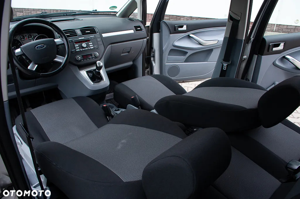 Ford C-MAX - 11