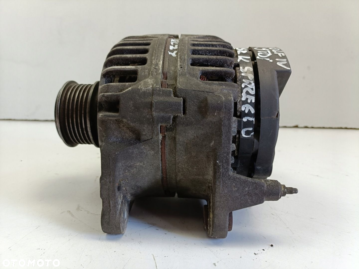 VW Golf IV 1.9 TDI ALTERNATOR 038903023K 70A - 3