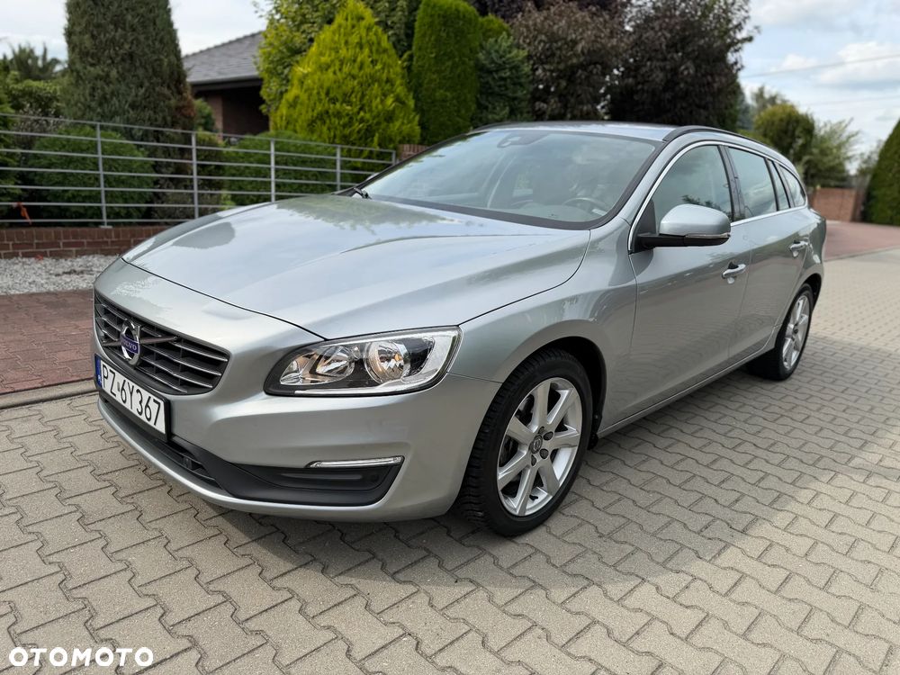 Volvo V60 - 10