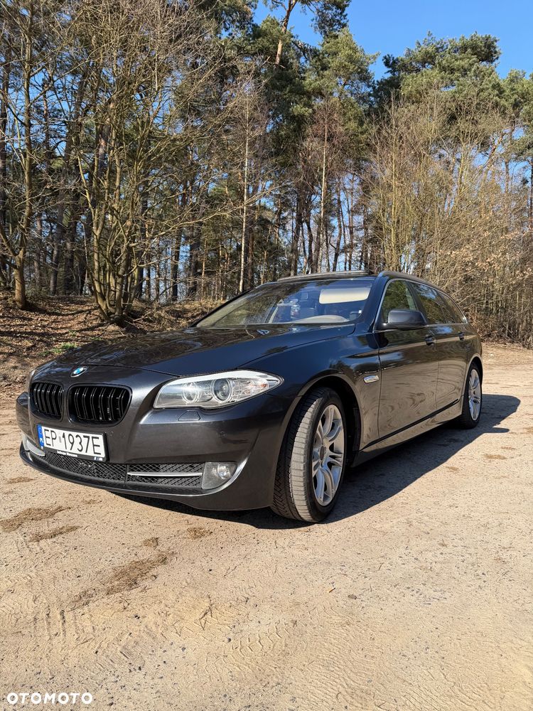 BMW Seria 5 520d - 13