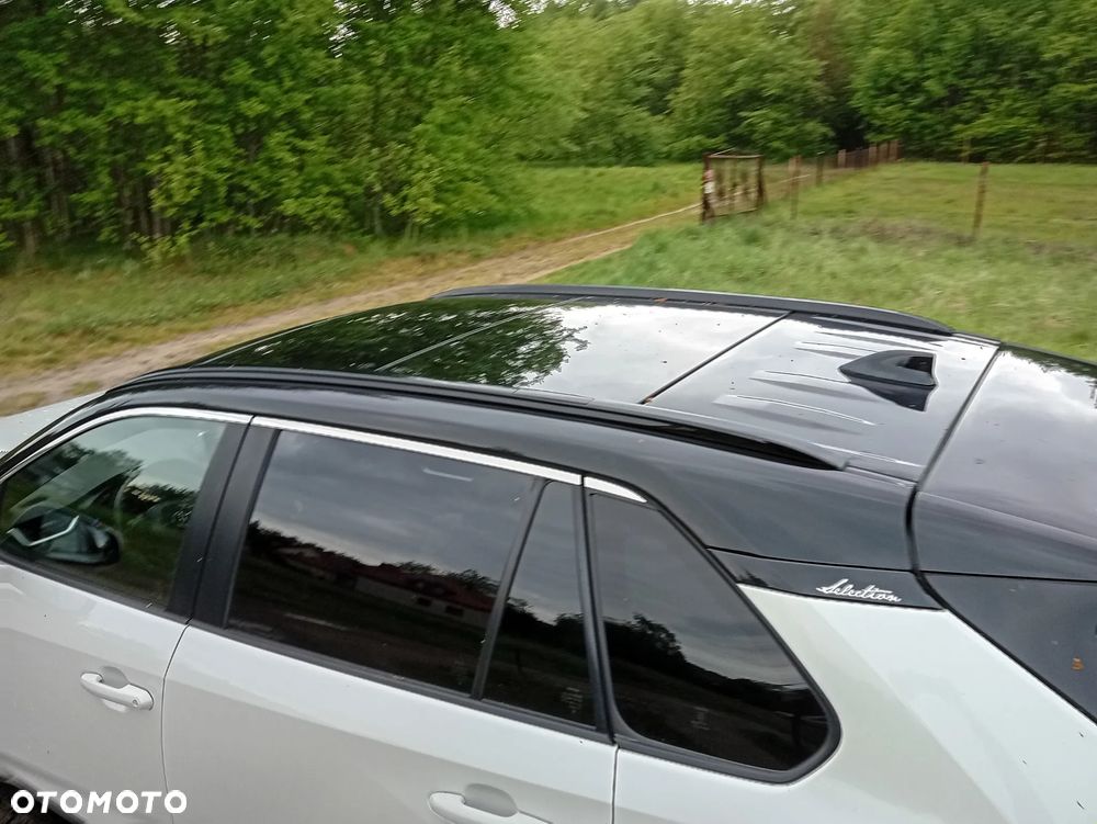 Toyota RAV4 - 6