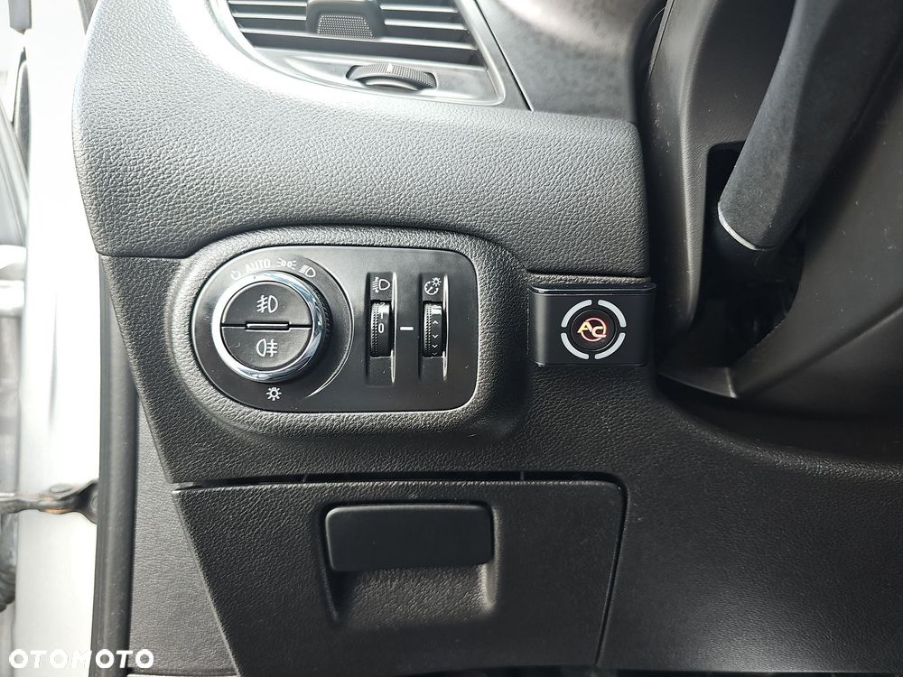 Opel Zafira 1.4 T Enjoy EU6 - 18