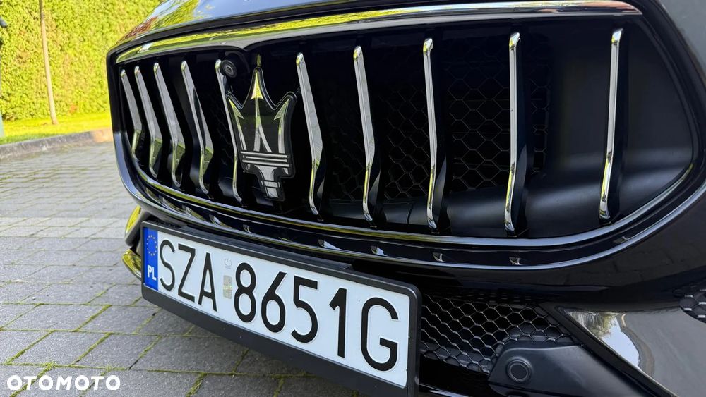 Maserati Quattroporte GranSport GTS - 13