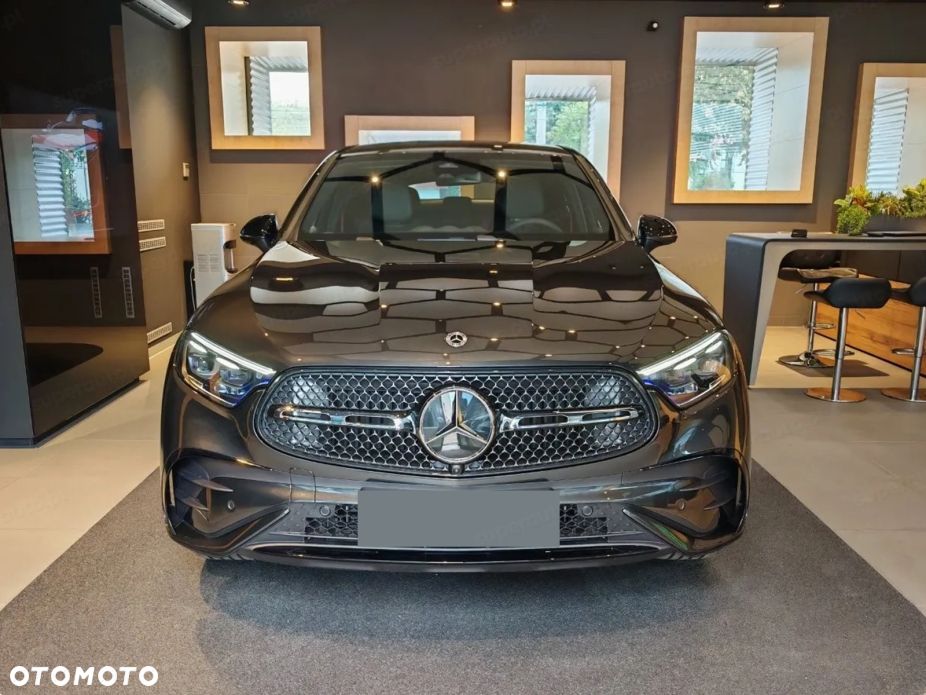 Mercedes-Benz GLC - 2
