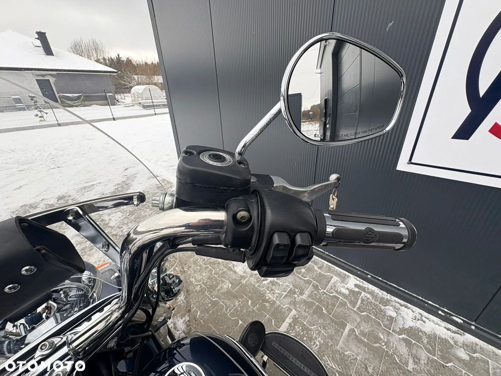 Harley-Davidson Softail Heritage Classic - 19