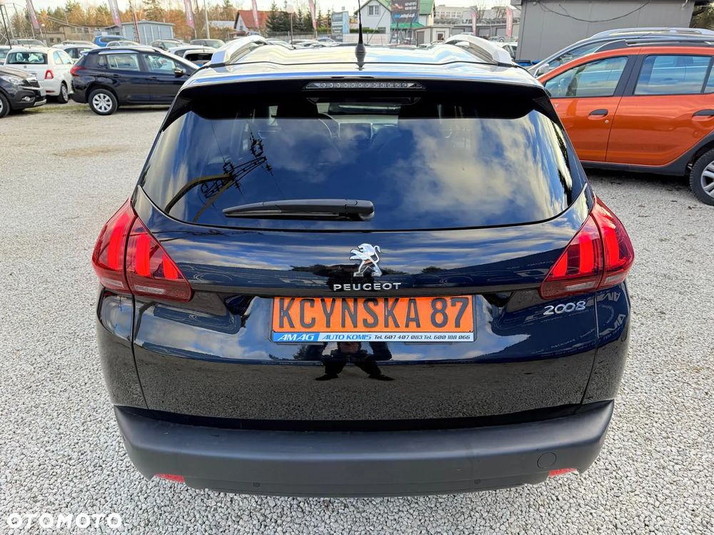 Peugeot 2008 - 7