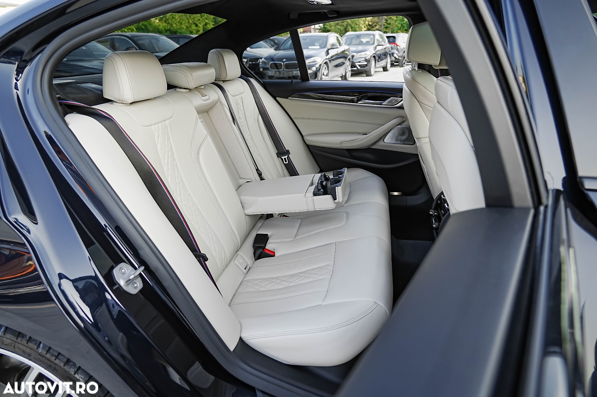BMW M5 M550i xDrive Aut. - 23