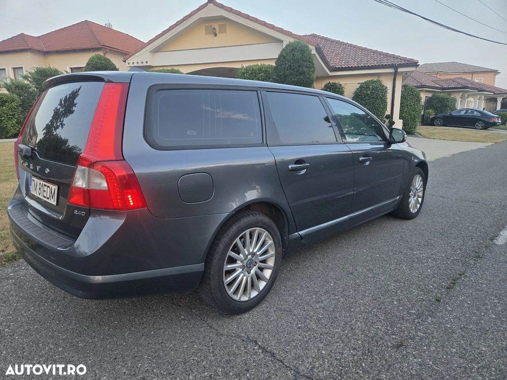 Volvo V70 2.4 D AWD Aut - 7