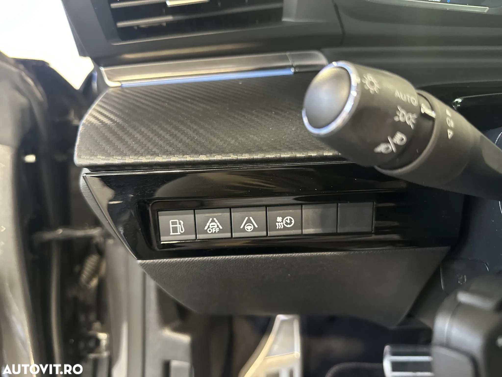 Peugeot 508 Plug-In Hybrid 225 e-EAT8 GT - 15
