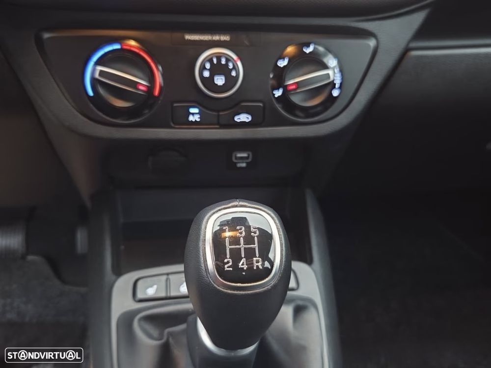 Hyundai i10 1.2 Prime - 12