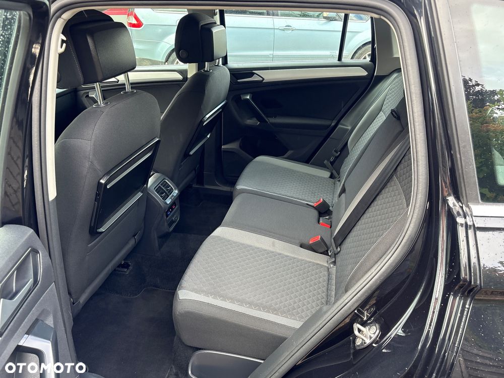 Volkswagen Tiguan 2.0 TDI SCR (BlueMotion Technology) Comfortline - 17