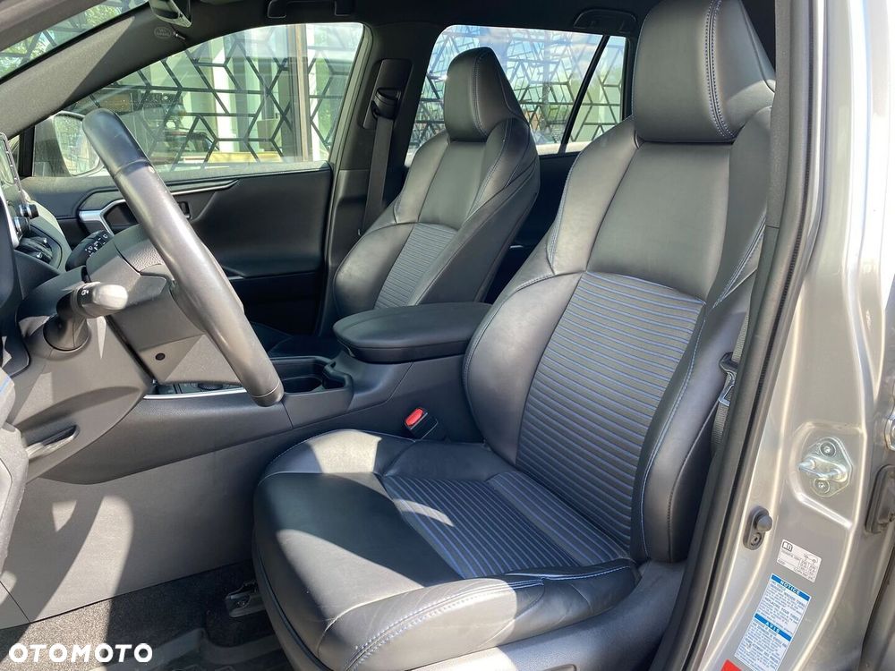 Toyota RAV4 2.5 Hybrid Selection 4x4 - 6