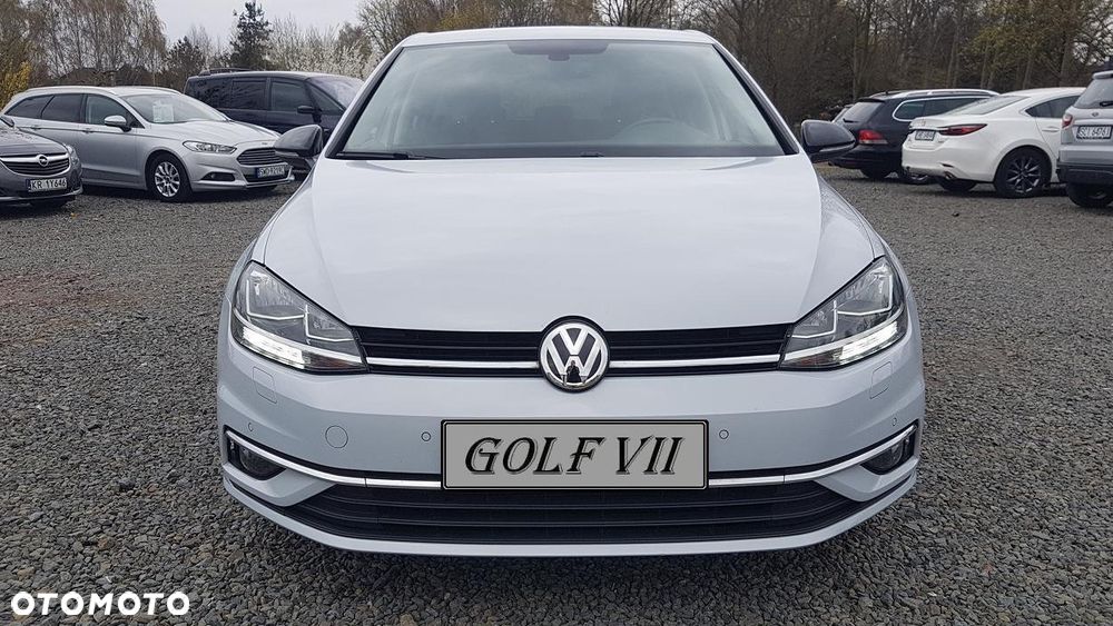Volkswagen Golf 1.6 TDI BMT Comfortline - 10