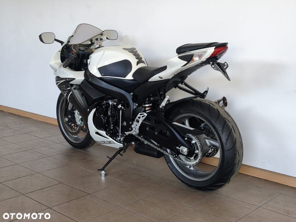 Suzuki GSX-R - 13