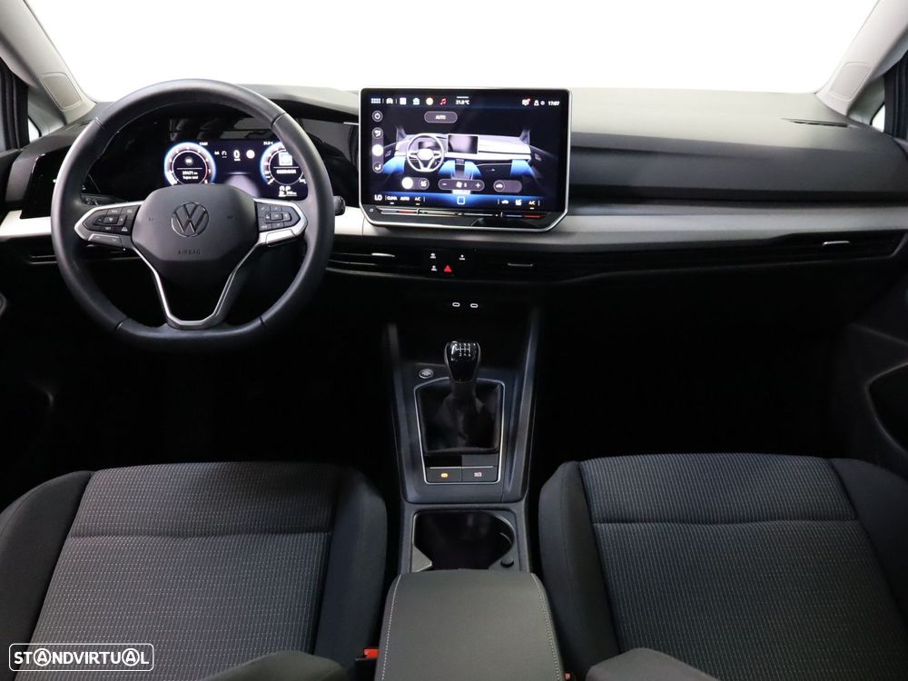 VW Golf 1.5 TSI Urban - 10