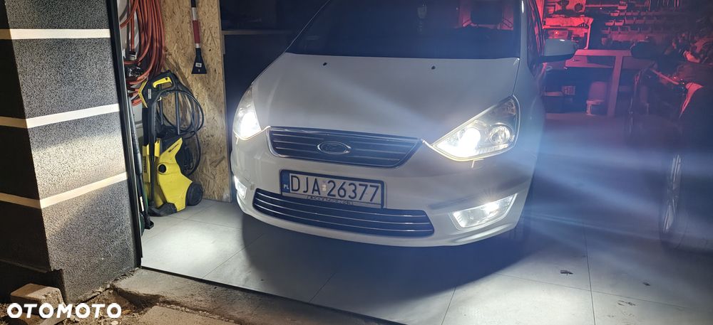 Ford Galaxy 1.6 T Platinium X (Titanium) - 12