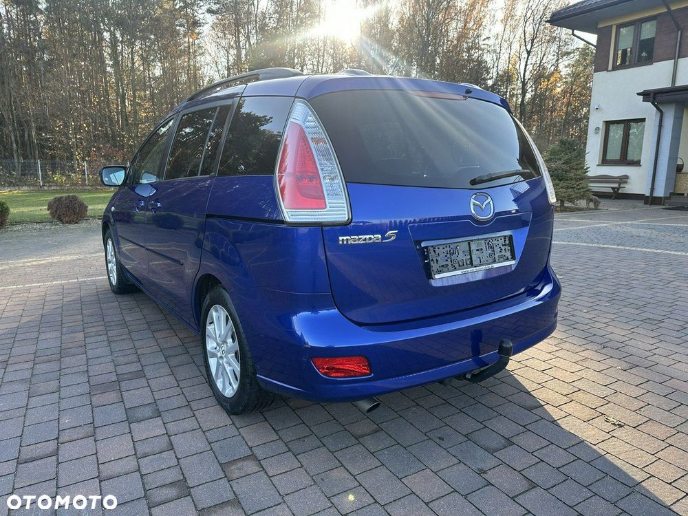 Mazda 5 - 7