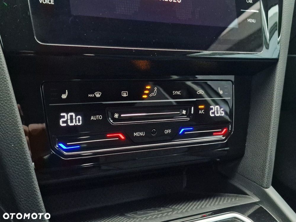 Volkswagen Passat Variant 2.0 TDI Business DSG - 27