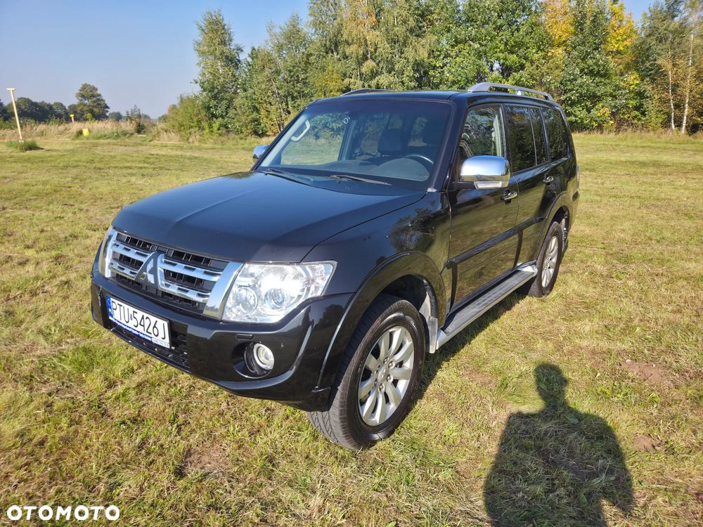 Mitsubishi Pajero - 1