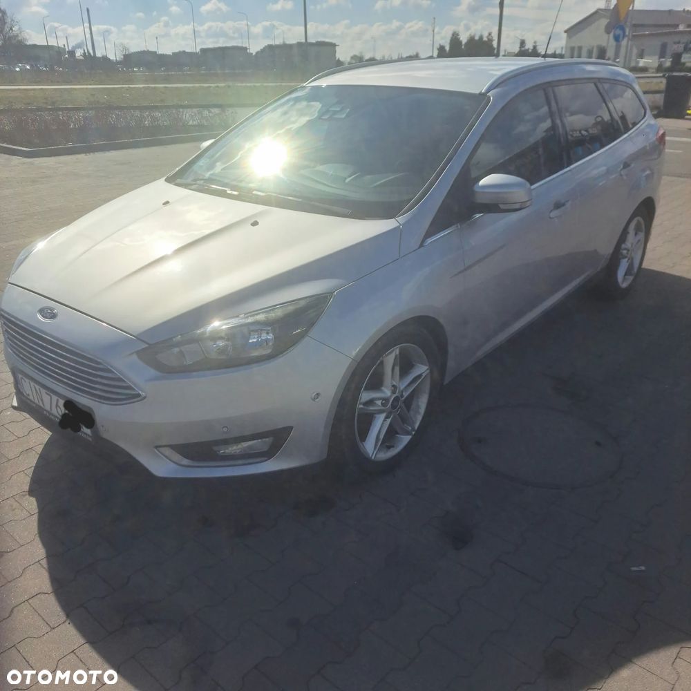 Ford Focus 1.0 EcoBoost Titanium - 5